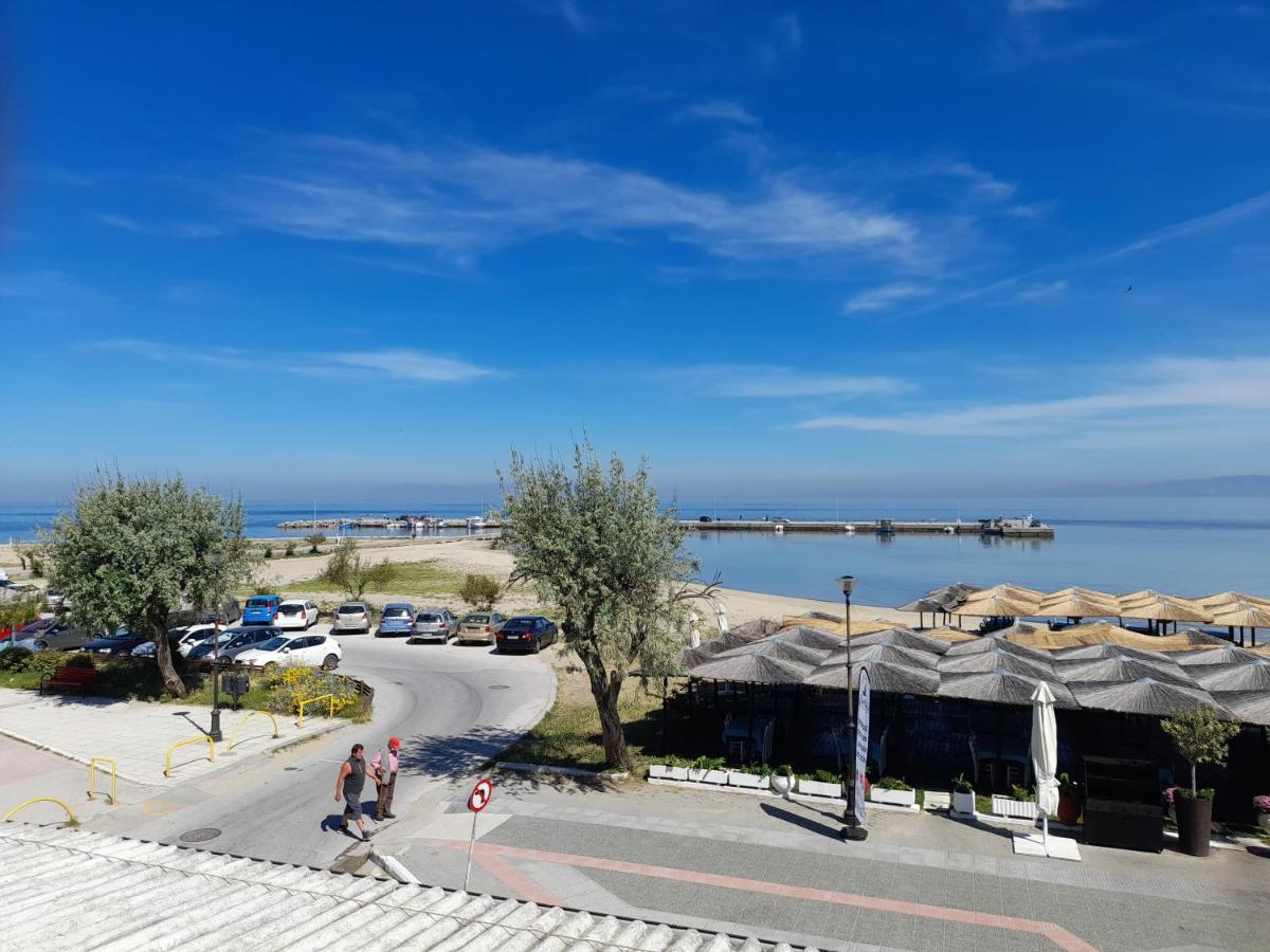 נאוי אפיבטיי Isalos Apartments Studios מראה חיצוני תמונה